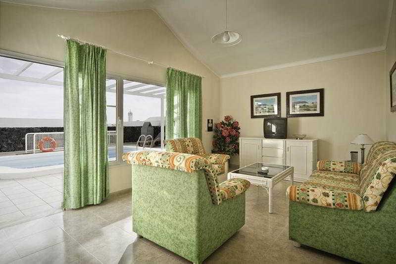 פוארטו דל כרמן Hyde Park Lane Villas מראה חיצוני תמונה